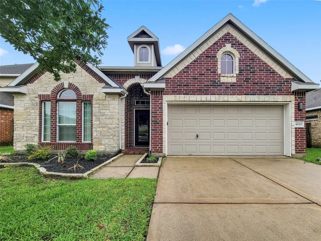 4626 Legends Bay Drive Baytown TX 77523