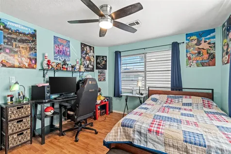 775 Marlin Street Bayou Vista TX 77563