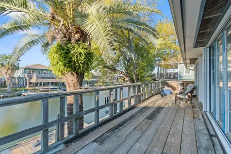 775 Marlin Street Bayou Vista TX 77563