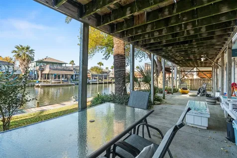 775 Marlin Street Bayou Vista TX 77563