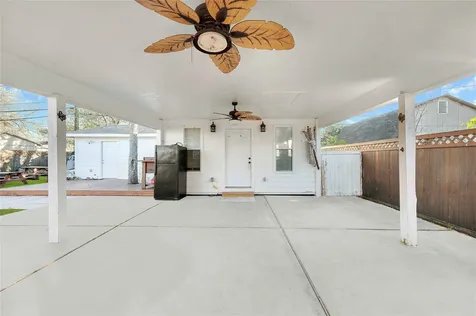 6014 Belarbor Street Houston TX 77033