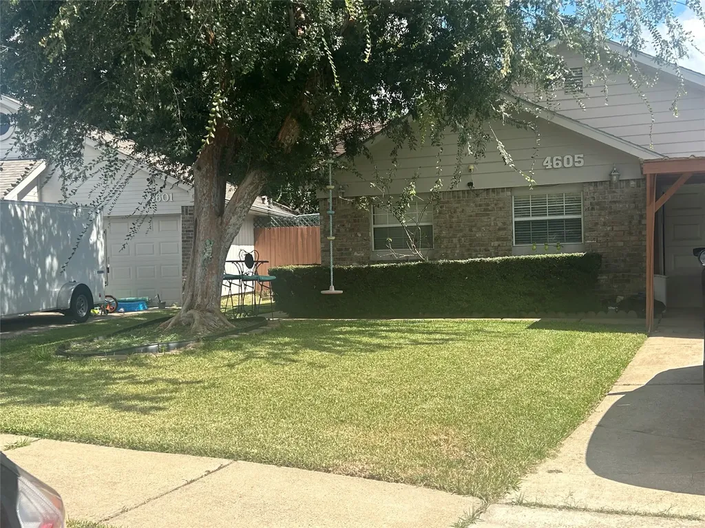 4605 Greenwood Drive Rosenberg TX 77471