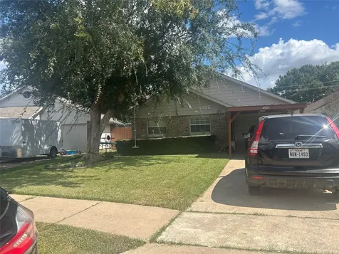 4605 Greenwood Drive Rosenberg TX 77471