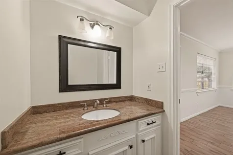 422 Willow Vista Drive El Lago TX 77586