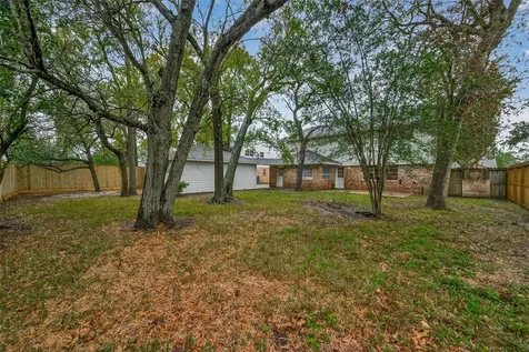 422 Willow Vista Drive El Lago TX 77586