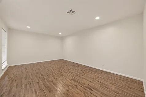 422 Willow Vista Drive El Lago TX 77586