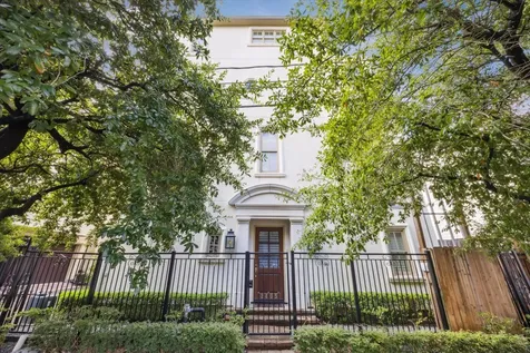 2405 Richton Street Houston TX 77098