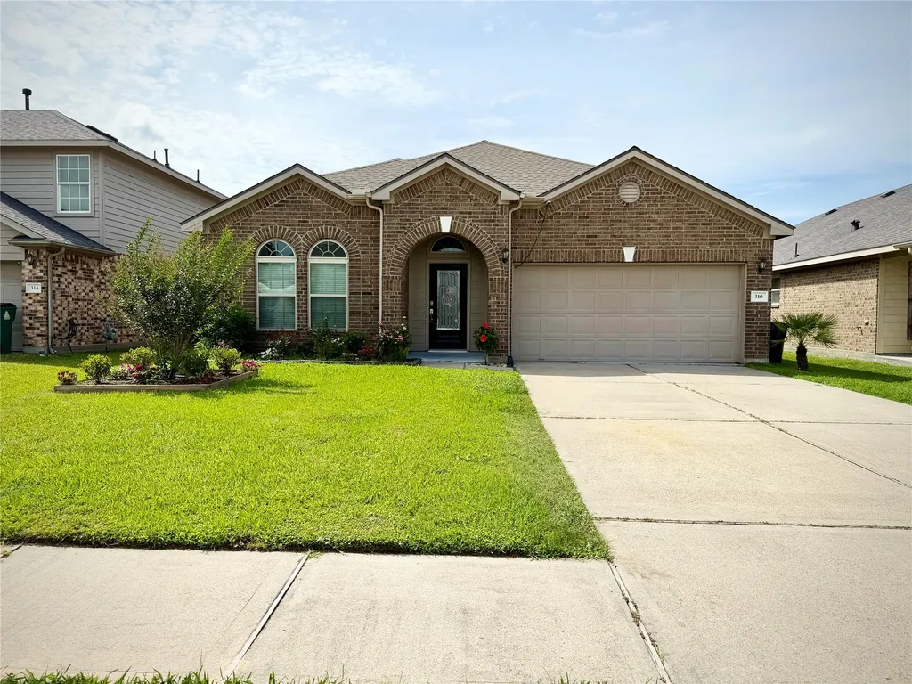 310 Gulf Winds Drive Bacliff TX 77518