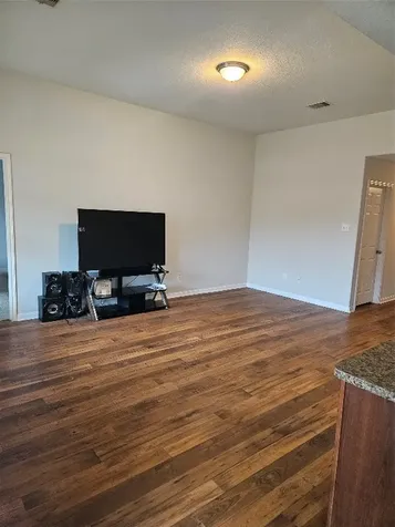 5614 Straight Way Houston TX 77339