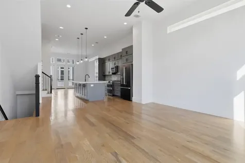 2213 Francis Street Houston TX 77004