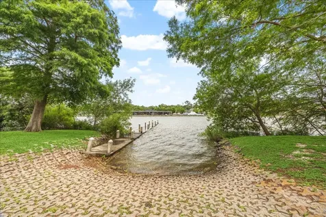 18617 Egret Bay Boulevard 308 Webster TX 77058