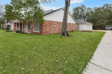 302 Shadow Creek Drive El Lago TX 77586