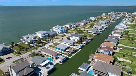 21915 Guadalupe Drive Galveston TX 77554