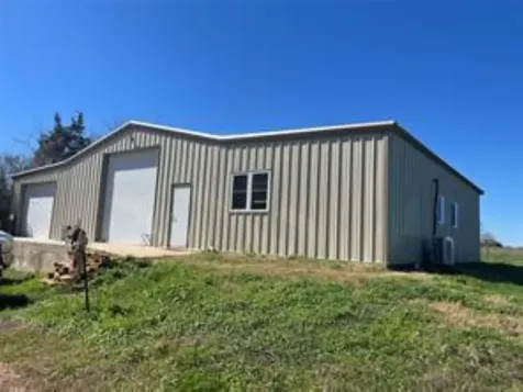 000 Mcelroy Road New Ulm TX 78950