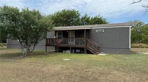 112 E Toledo Street Seadrift TX 77983