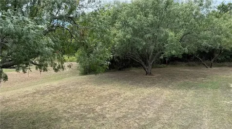 112 E Toledo Street Seadrift TX 77983