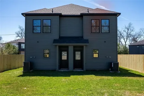 1010 Calvin Avenue B Houston TX 77088