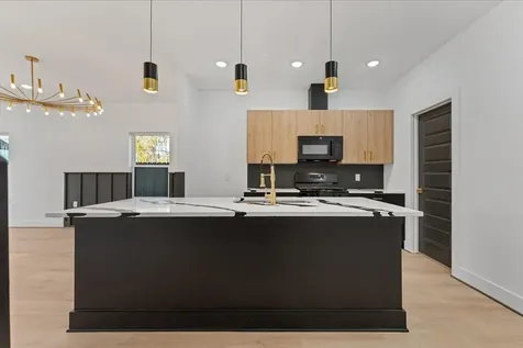 1010 Calvin Avenue B Houston TX 77088