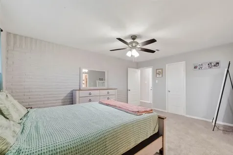 17115 Bougainvilla Lane Friendswood TX 77546
