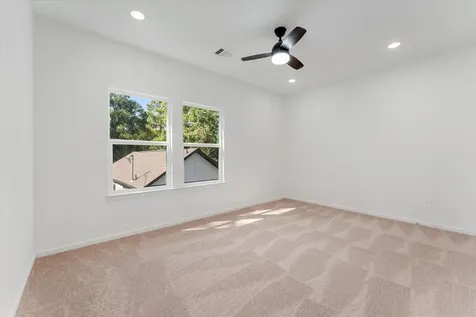 11382 Underwood Street Willis TX 77318