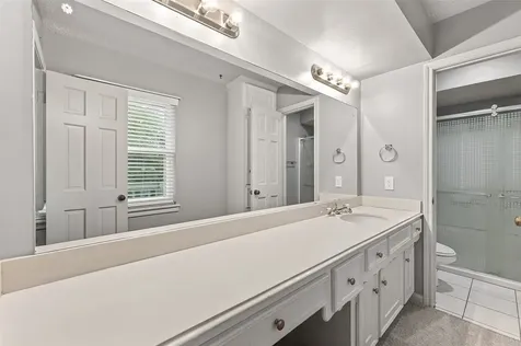 5711 Bermuda Dunes Drive Houston TX 77069