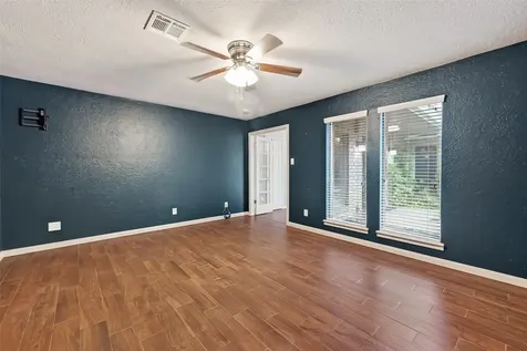 5711 Bermuda Dunes Drive Houston TX 77069