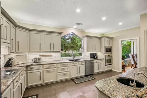 34 Highbush Court The Woodlands TX 77381