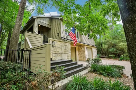 34 Highbush Court The Woodlands TX 77381