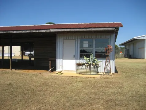 3710 State Hwy 7 West Crockett TX 75835
