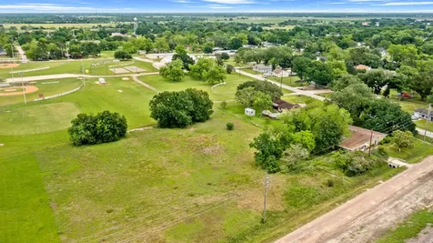 0 Railroad Street Wallis TX 77485