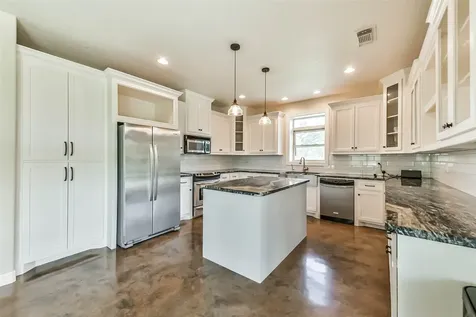 2607 County Road 519 Brazoria TX 77422