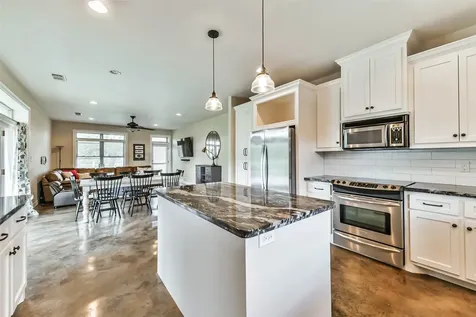 2607 County Road 519 Brazoria TX 77422