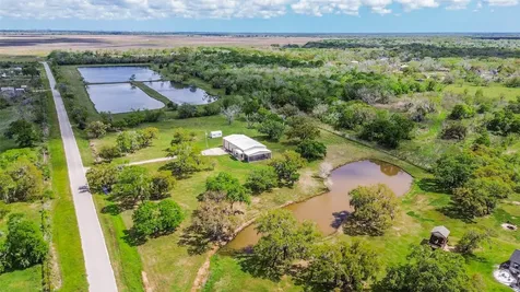 2607 County Road 519 Brazoria TX 77422