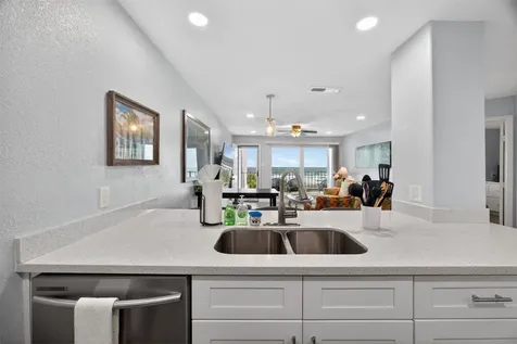 7600 Seawall Boulevard 209 Galveston TX 77551