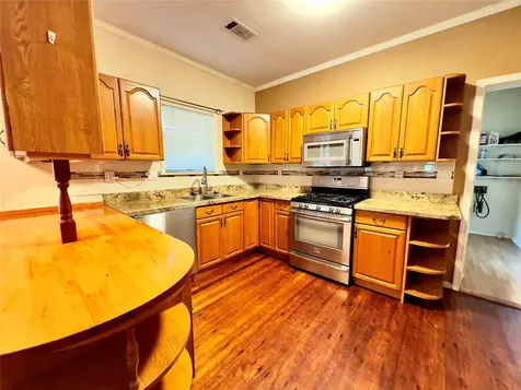 2614 Beauchamp Street Houston TX 77009