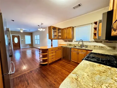2614 Beauchamp Street Houston TX 77009