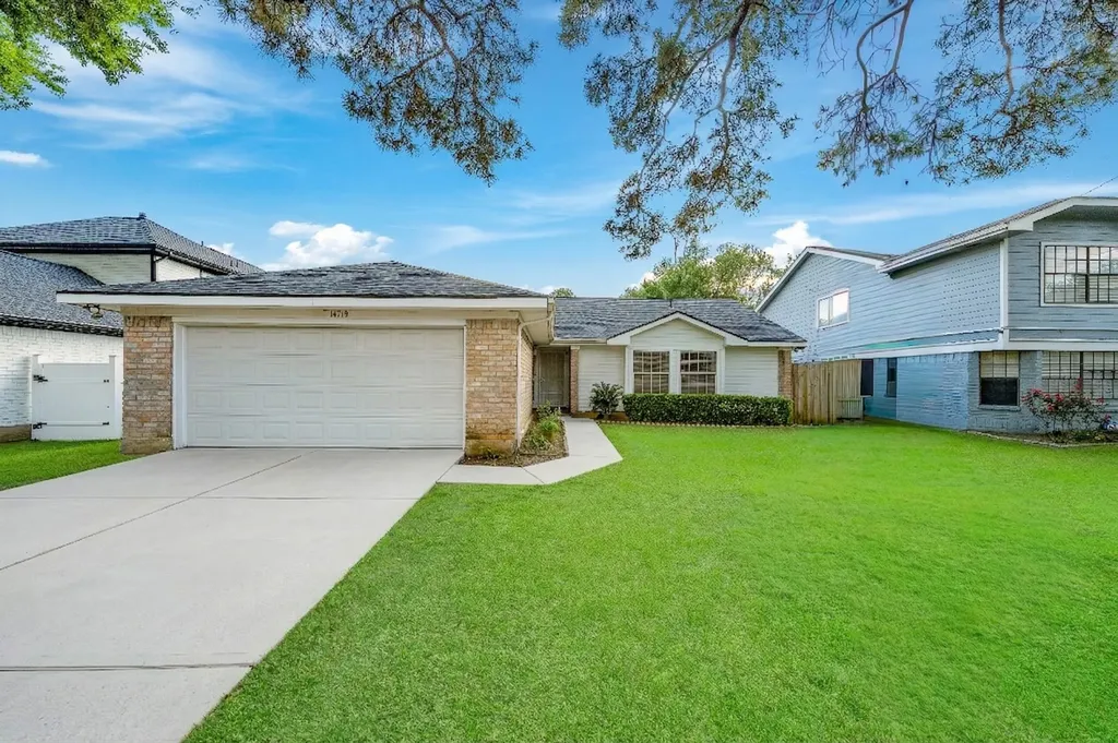 14115 Sableridge Drive Houston TX 77014