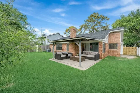 14115 Sableridge Drive Houston TX 77014