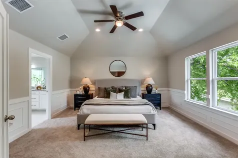 8012 Gault Street Austin TX 78757