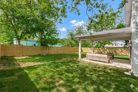 8012 Gault Street Austin TX 78757