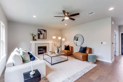 8012 Gault Street Austin TX 78757
