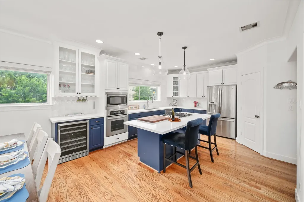 6500 Calder Street B Houston TX 77007