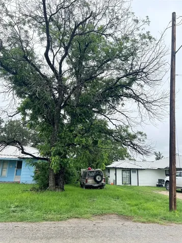 904 7th Street Brownwood TX 76801