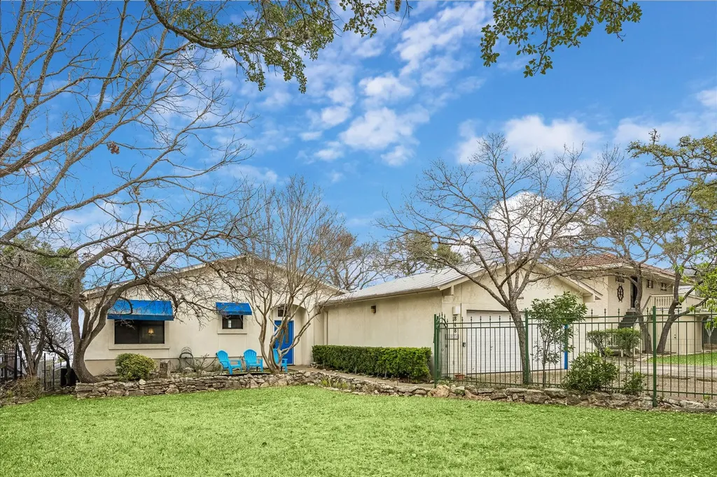 848 Village Shore Drive Canyon Lake TX 78133