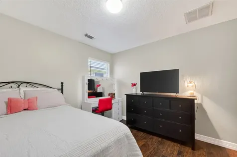 9507 Almond Glen Court Houston TX 77044