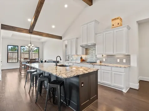 605 Ashbrook Ridge Lane Pinehurst TX 77362