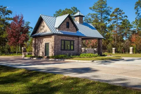 605 Ashbrook Ridge Lane Pinehurst TX 77362