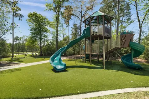 605 Ashbrook Ridge Lane Pinehurst TX 77362