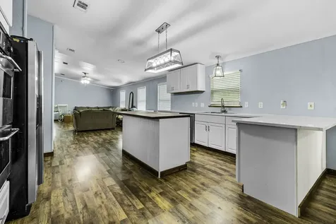 375 White Oak Cove Onalaska TX 77360