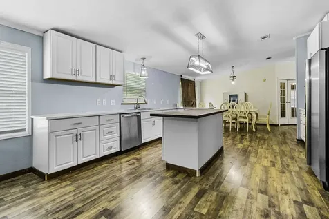 375 White Oak Cove Onalaska TX 77360